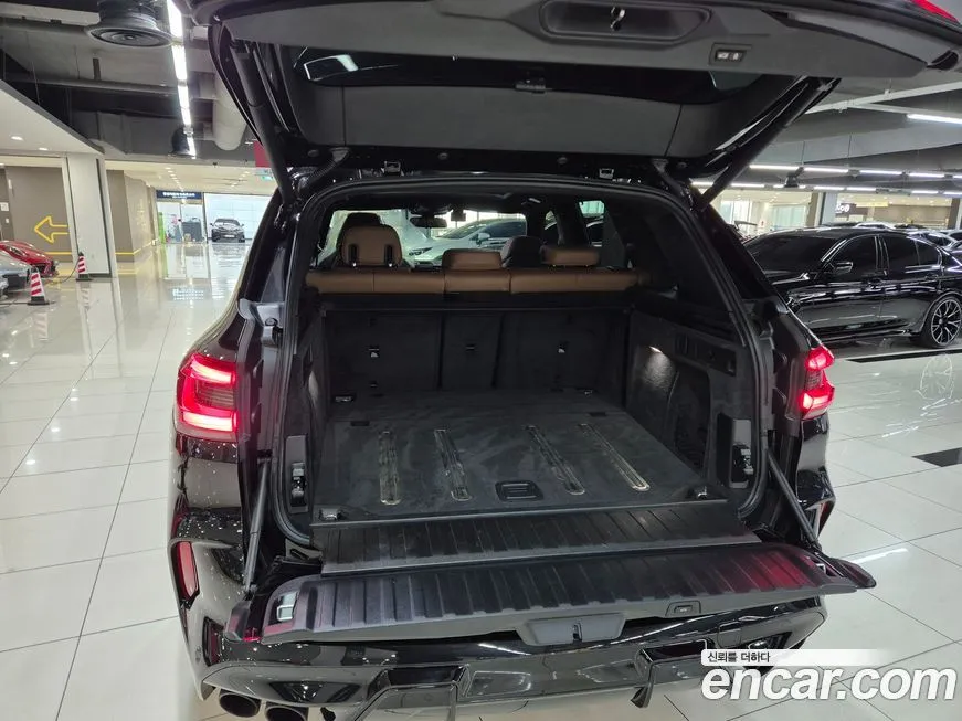 BMW X5M 2023 из KR, фото 6