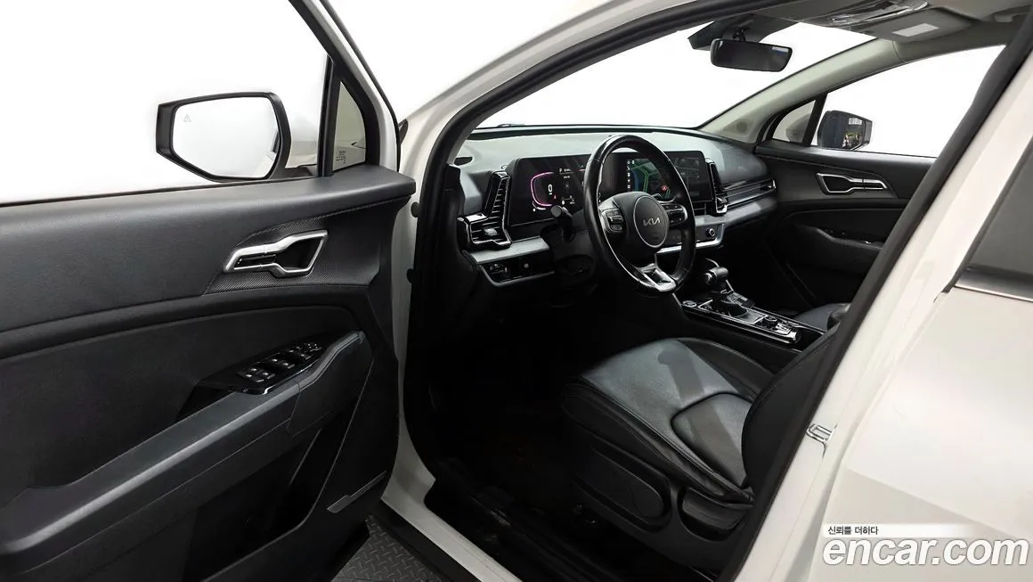 Kia Sportage — фото 10
