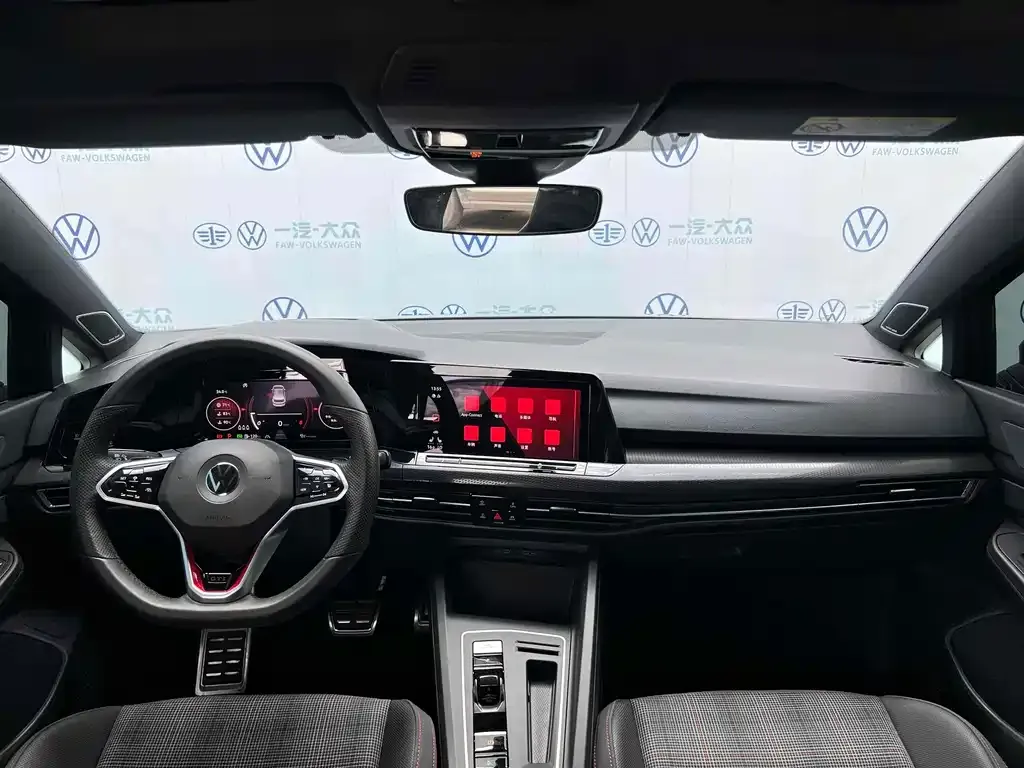 Volkswagen Golf GTI 2023 из CN, фото 6