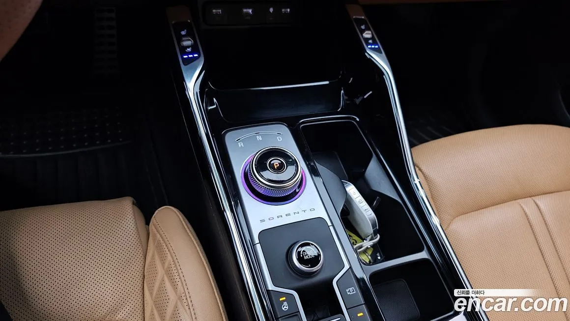 Kia Sorento — фото 9