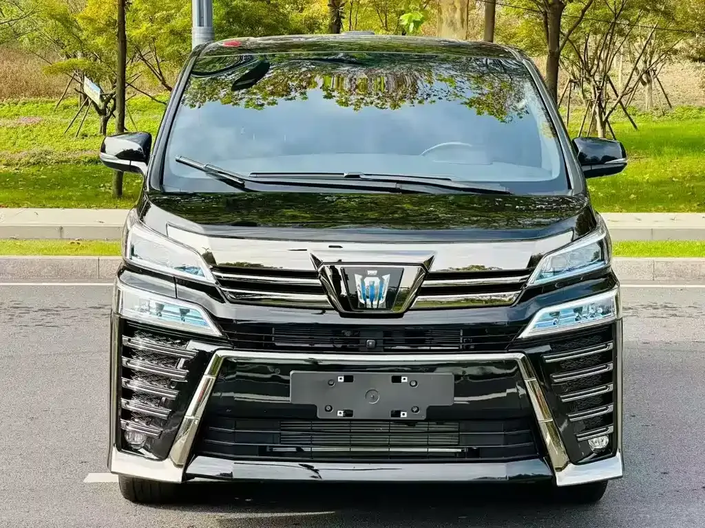 Toyota Vellfire 2022 из CN, фото 2