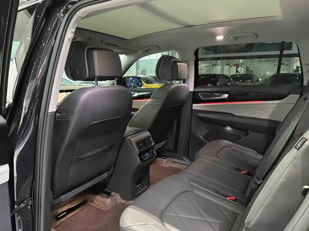 Volkswagen Teramont 2025 из CN, фото 10