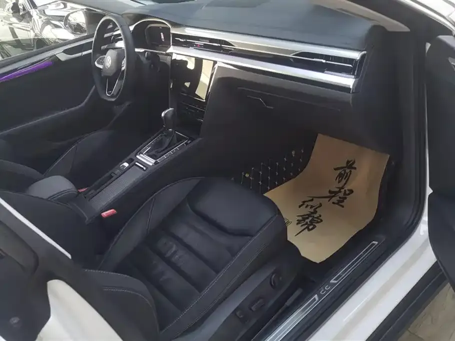 Volkswagen CC 2024 из CN, фото 8