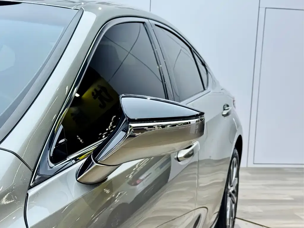 Lexus ES 2021 из CN, фото 10