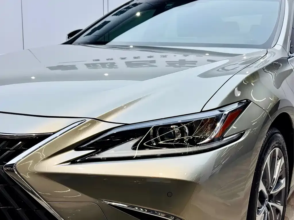 Lexus ES 2021 из CN, фото 7