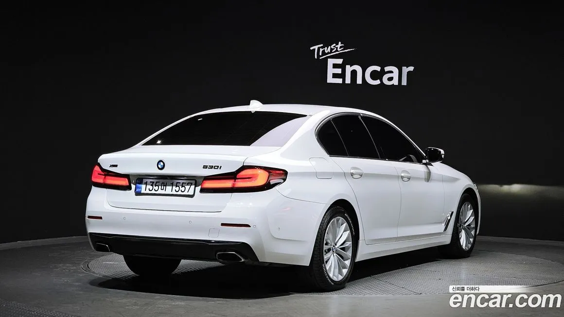 BMW 5-Series 2021 из KR, фото 2