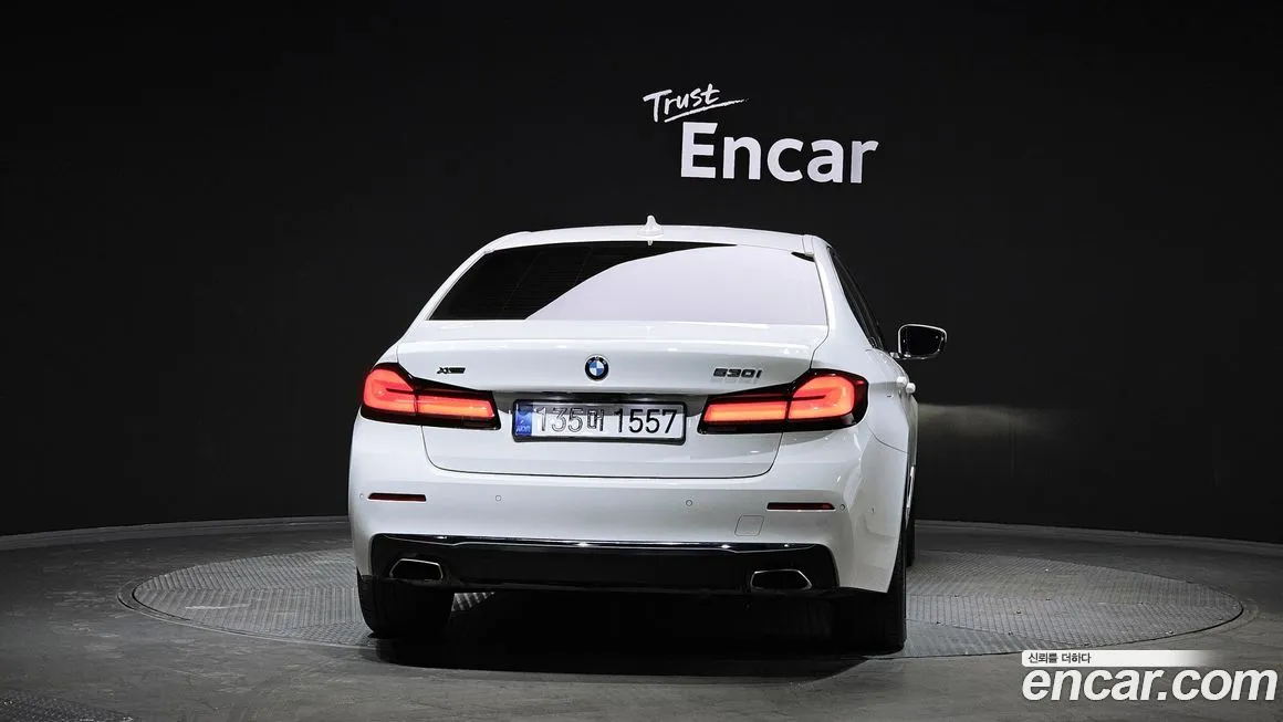 BMW 5-Series 2021 из KR, фото 4