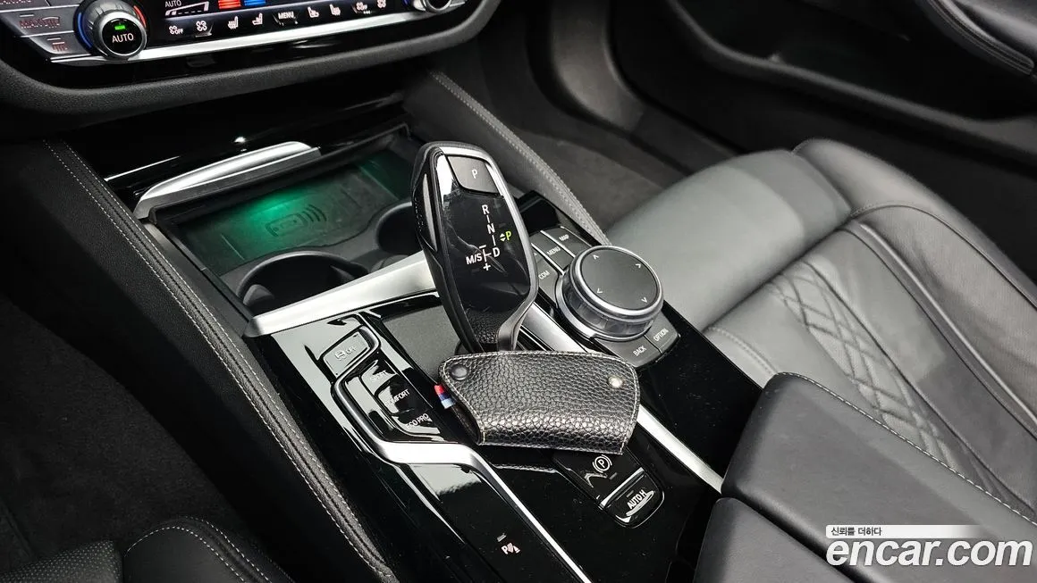BMW 5-Series 2021 из KR, фото 9