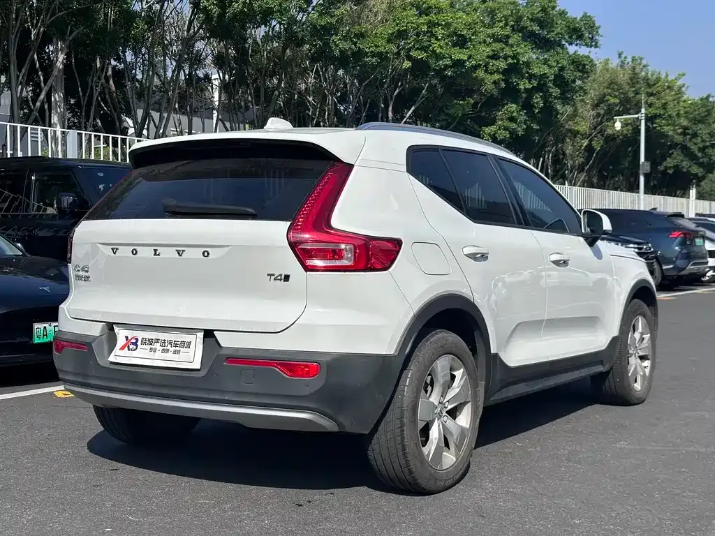 Volvo XC40 2021 из CN, фото 10