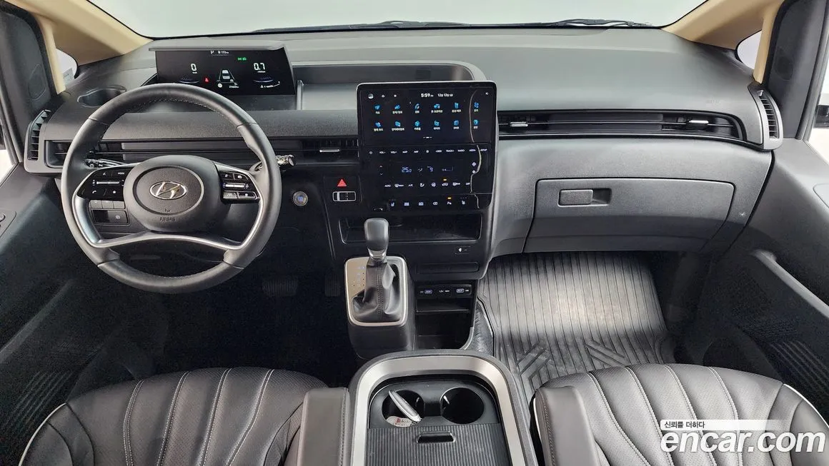Hyundai Staria — фото 7