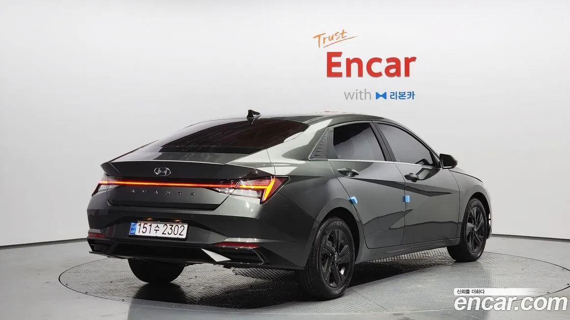 Hyundai AVANTE 2021 из KR, фото 2