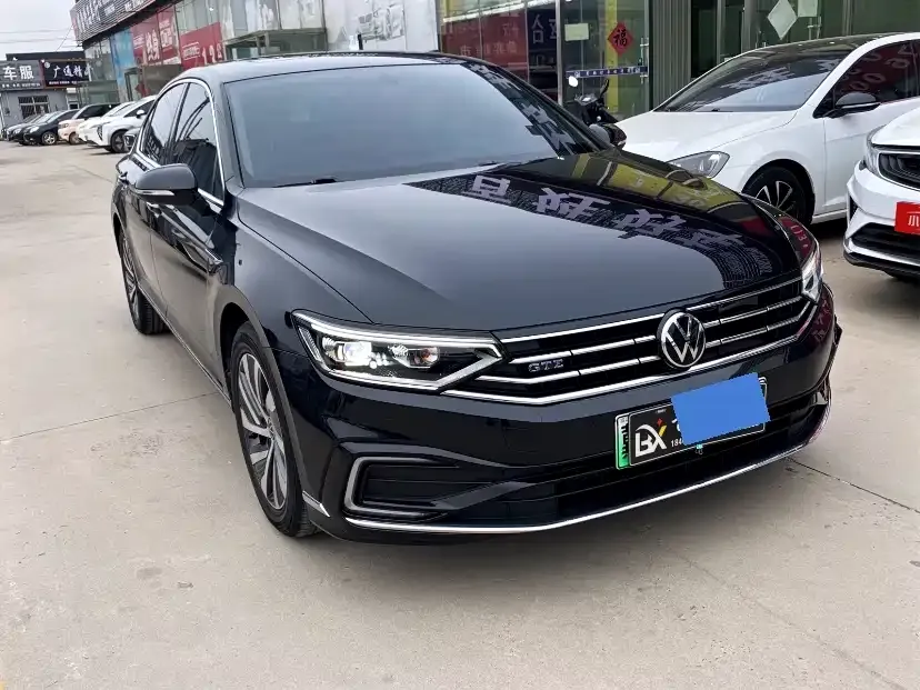 Volkswagen Magotan GTE PHEV 2023 из CN, фото 2