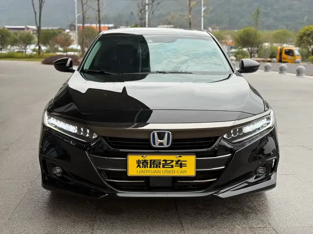 Honda Accord — фото 3
