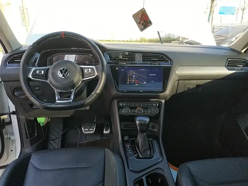 Volkswagen Tiguan L 2021 из CN, фото 10