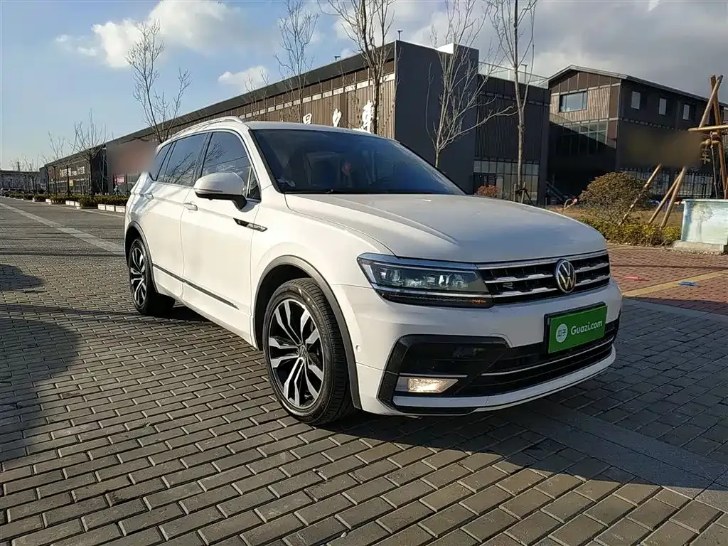 Volkswagen Tiguan L 2021 из CN, фото 4