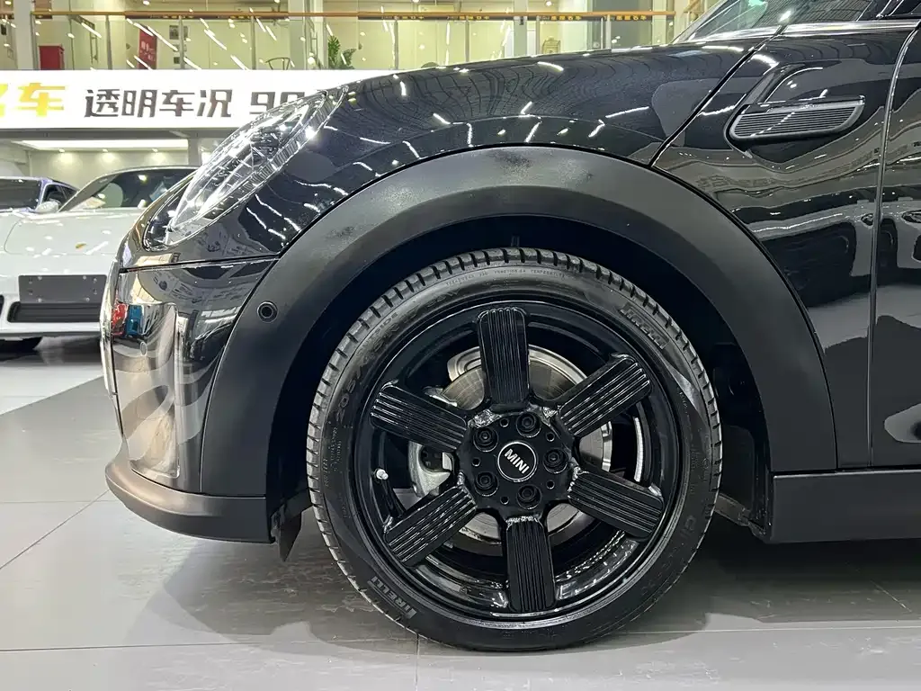 MINI Cooper (3-door) 2024 из CN, фото 3