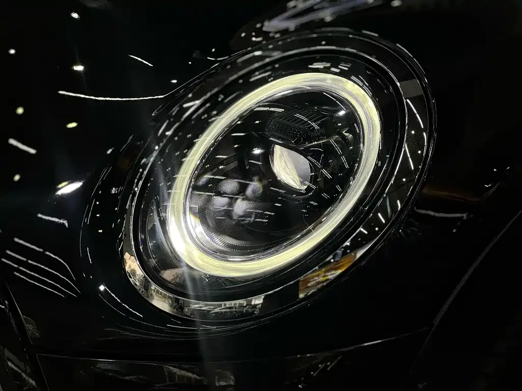 MINI Cooper (3-door) 2024 из CN, фото 4