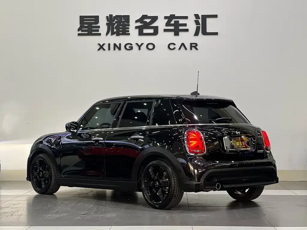 MINI Cooper (3-door) 2024 из CN, фото 8