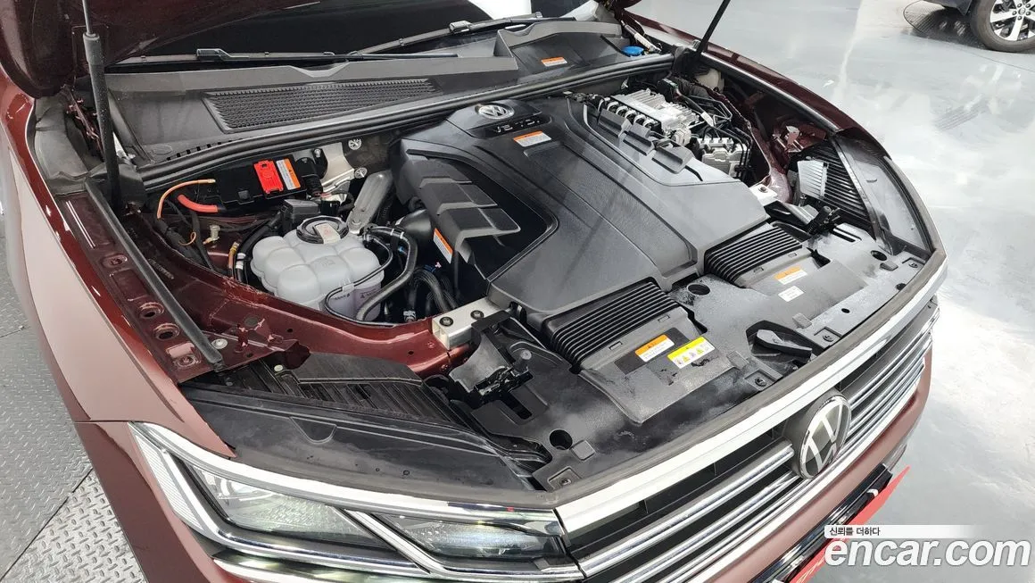 Volkswagen Touareg 2023 из KR, фото 6