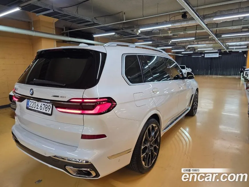 BMW X7 2025 из KR, фото 3