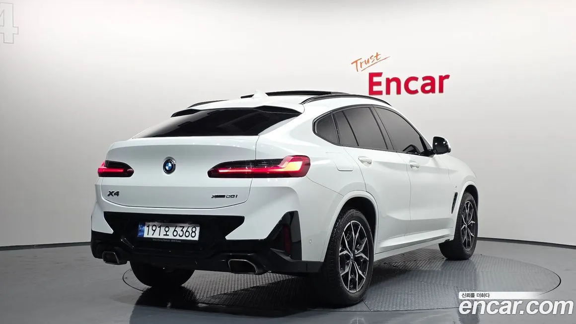 BMW X4 — фото 2