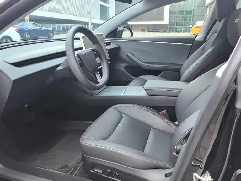 Tesla Model Y 2023 из CN, фото 6