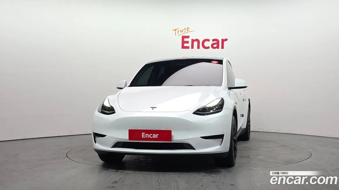 Tesla Model Y 2023 из KR, фото 3