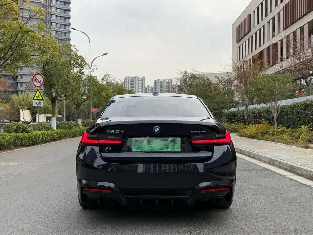 BMW i3 2024 из CN, фото 5