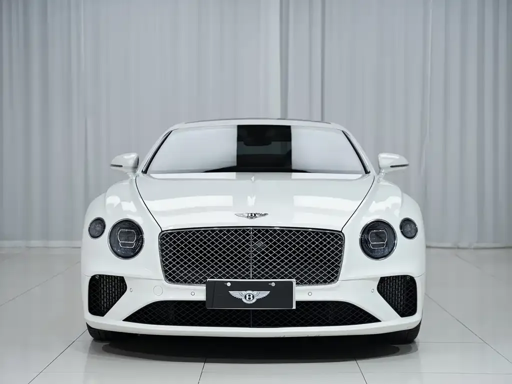 Bentley Continental 2023 из CN, фото 2