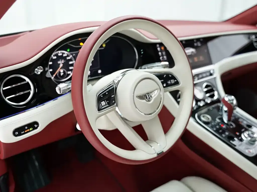 Bentley Continental 2023 из CN, фото 4
