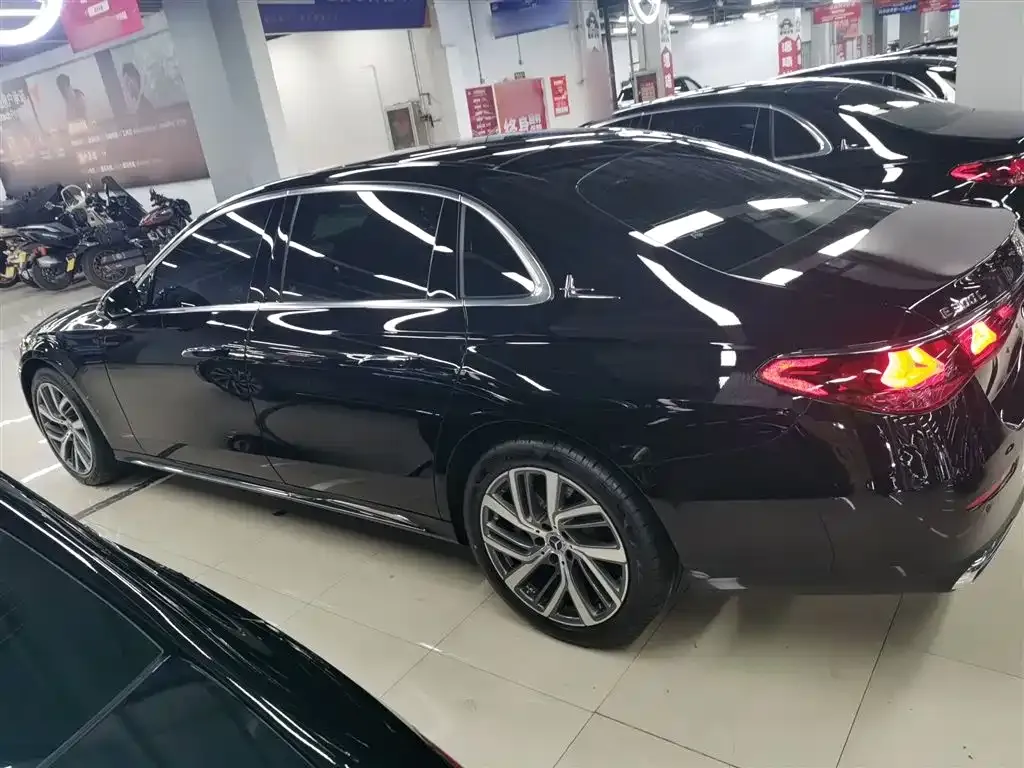 Mercedes-Benz E-Class 2024 из CN, фото 5