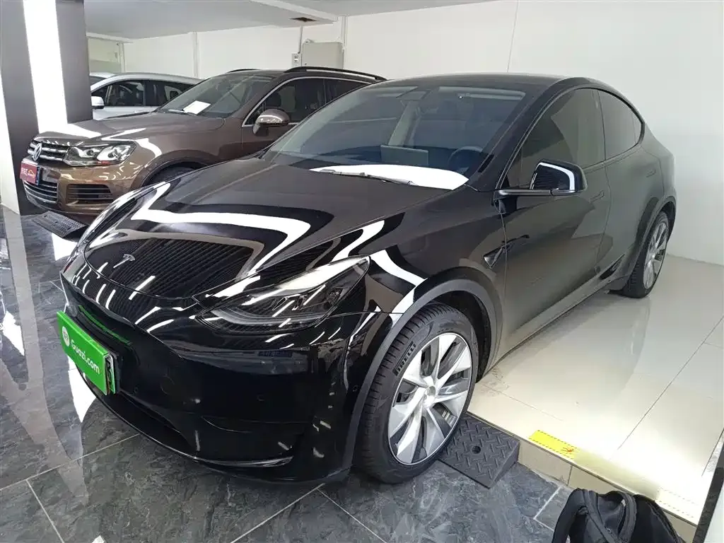 Tesla Model Y 2023 из CN, фото 1