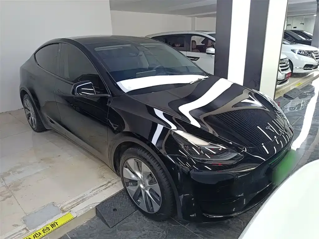 Tesla Model Y 2023 из CN, фото 4