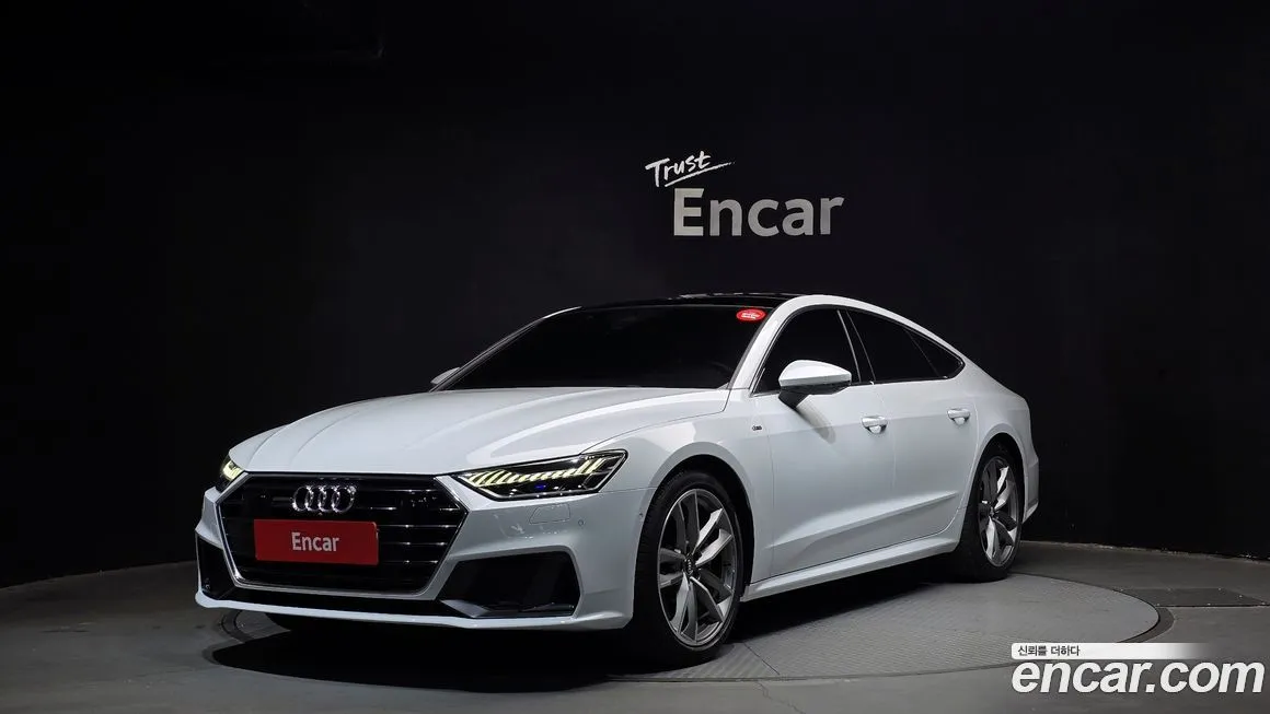 Audi A7 — фото 1