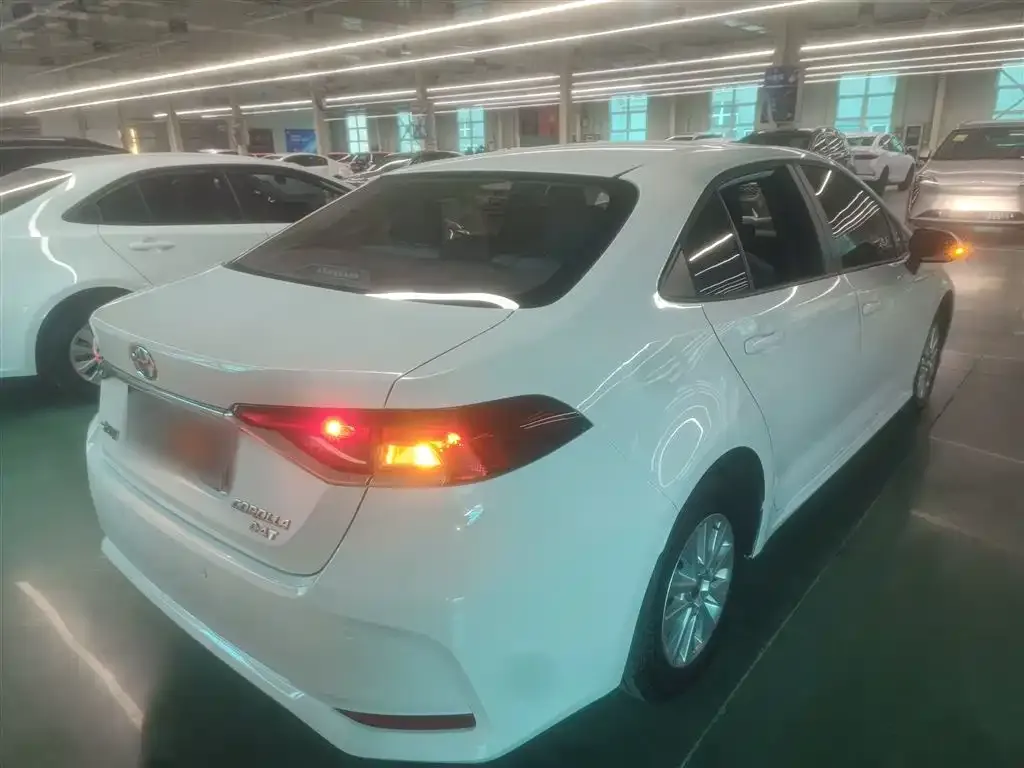 Toyota Corolla 2024 из CN, фото 7