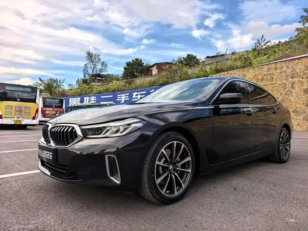 BMW 6 Series GT 2022 из CN, фото 1