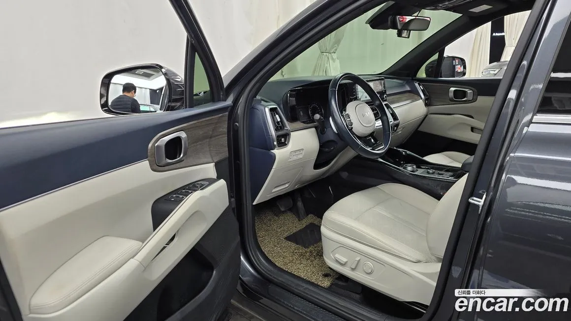 Kia Sorento — фото 10