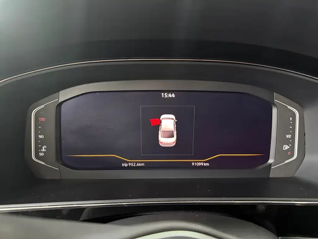 Volkswagen Passat 2021 из CN, фото 10
