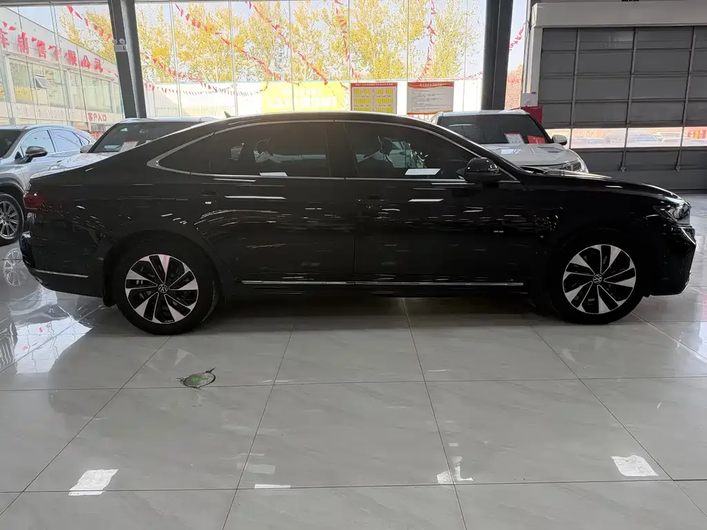 Volkswagen Passat 2021 из CN, фото 4