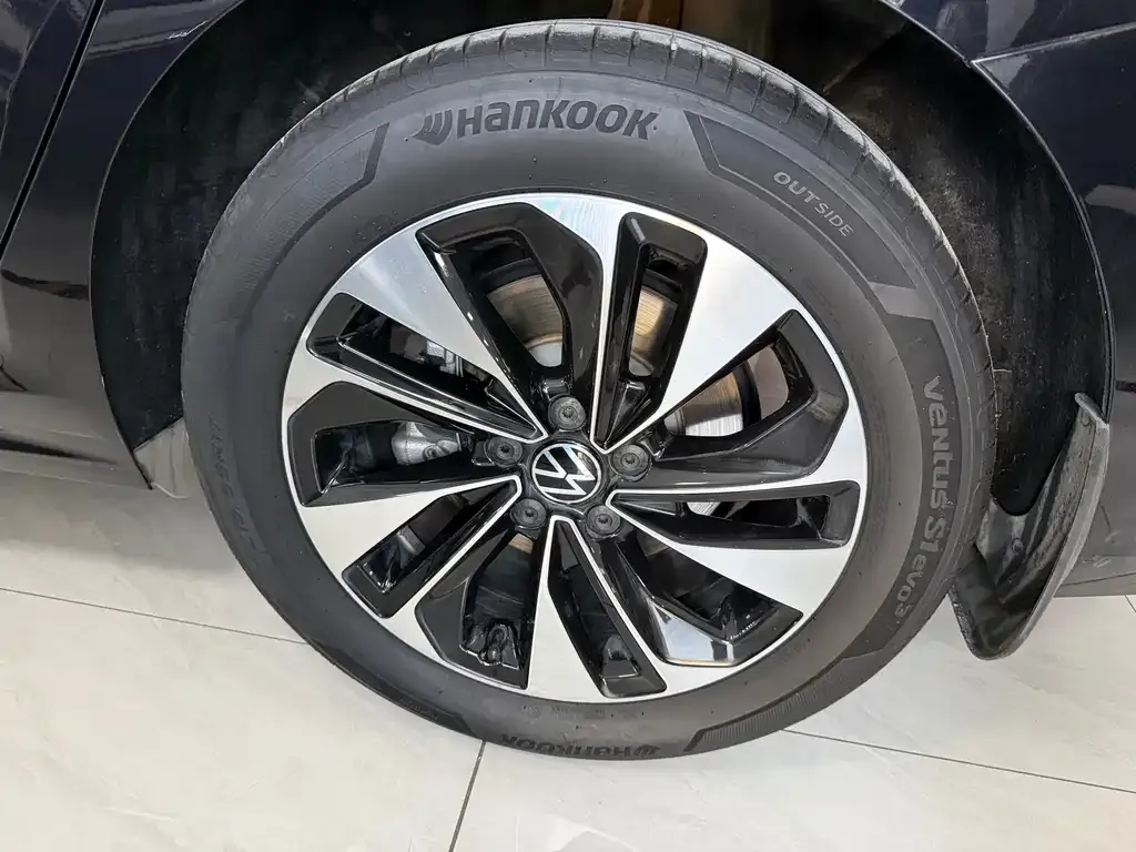 Volkswagen Passat 2021 из CN, фото 8