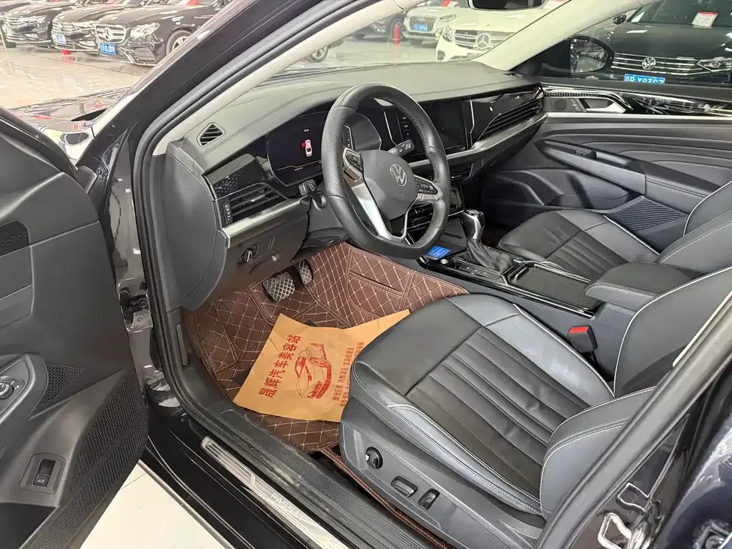 Volkswagen Passat 2021 из CN, фото 9