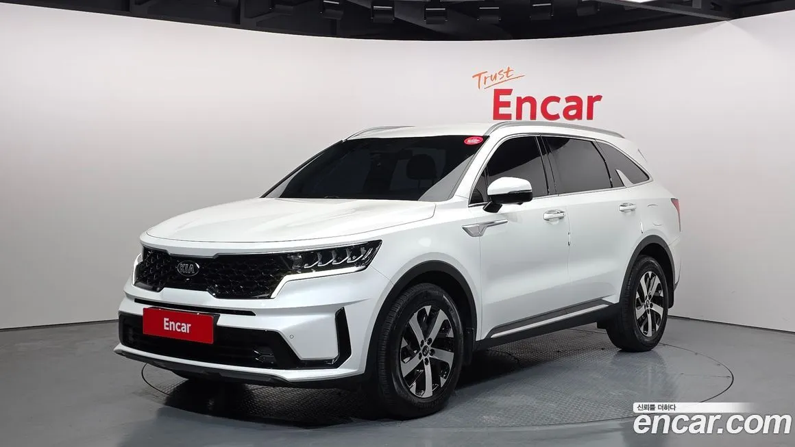 Kia Sorento — фото 1