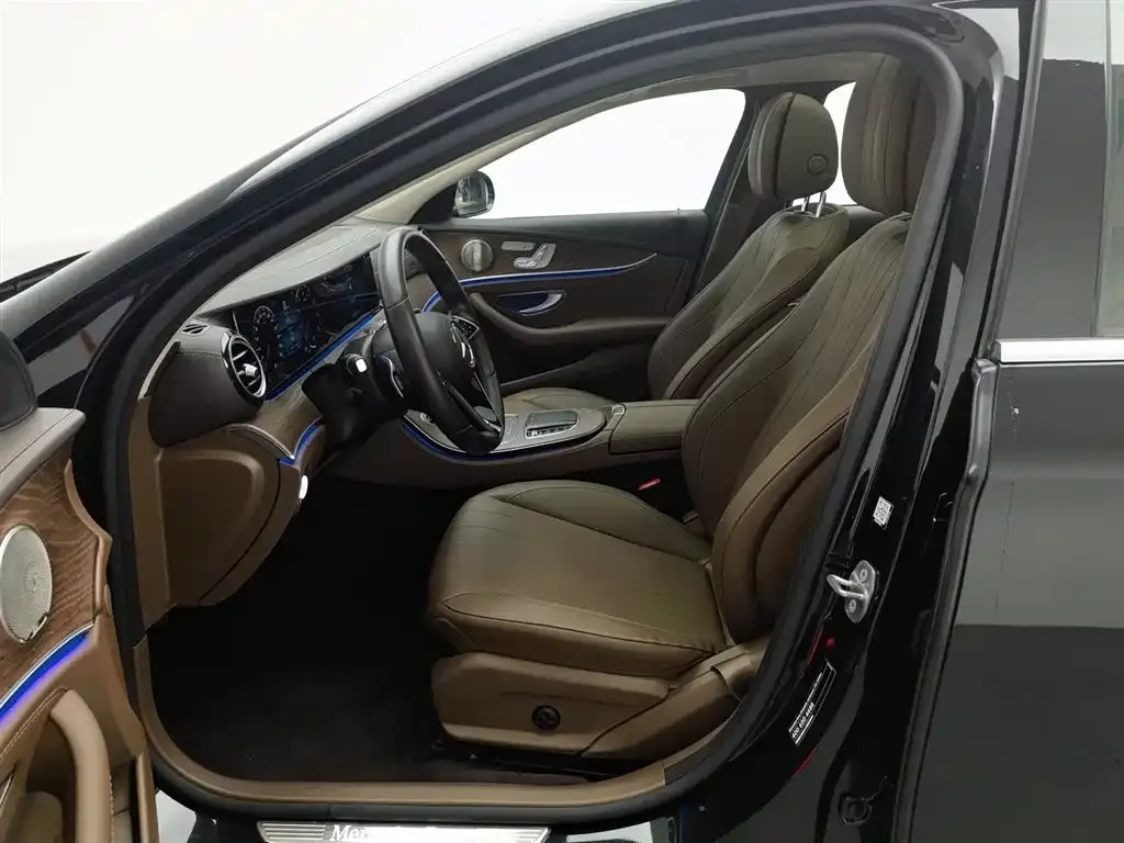 Mercedes-Benz E-Class 2023 из CN, фото 10