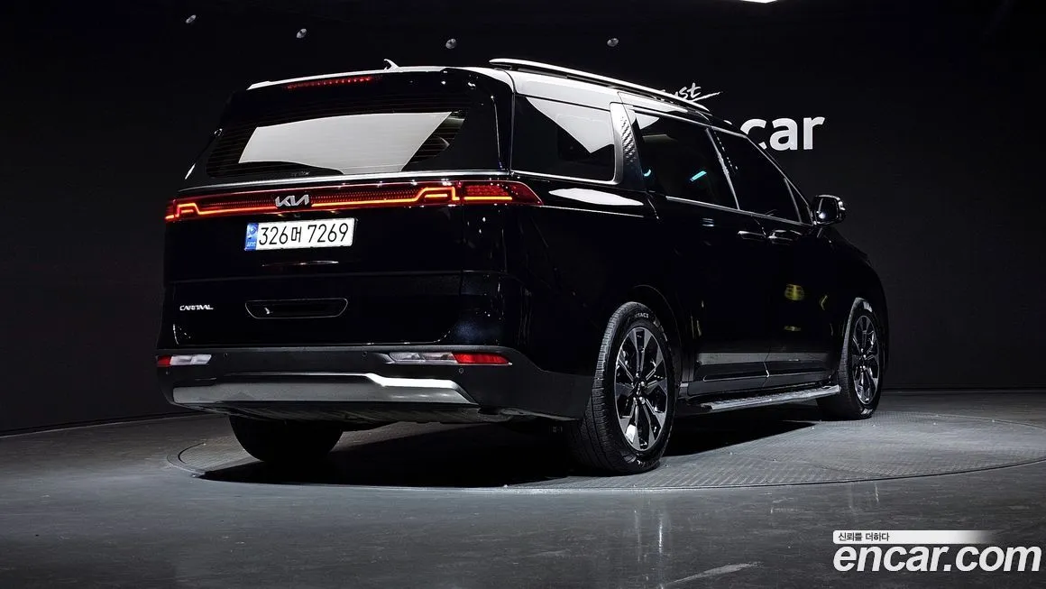Kia Carnival — фото 2