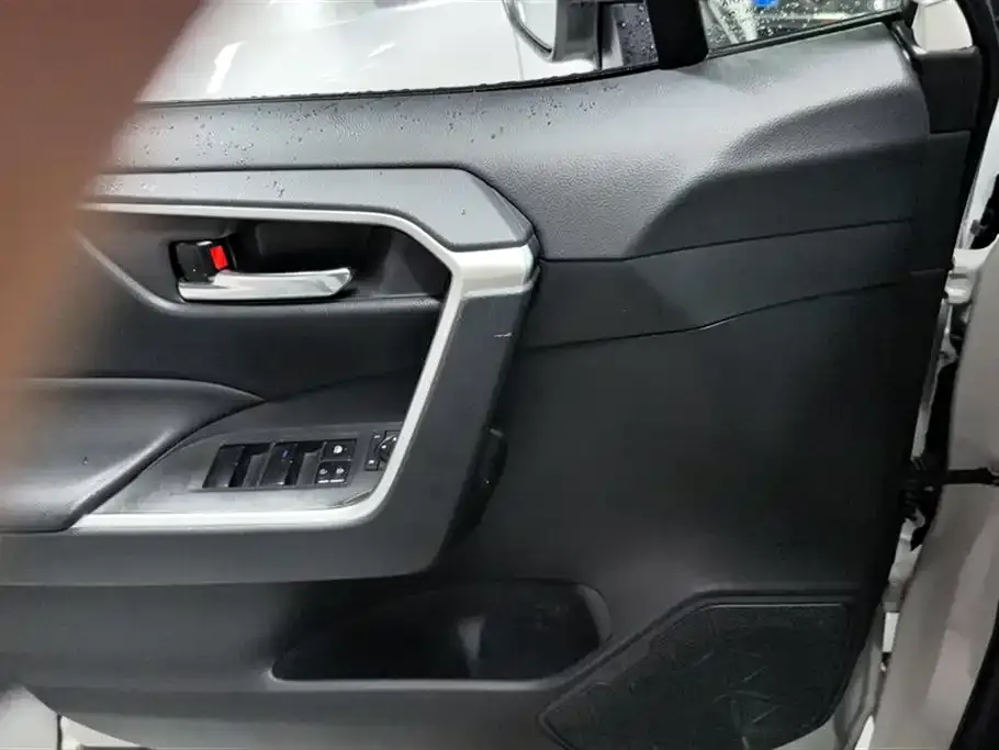 Toyota RAV4 2022 из CN, фото 7