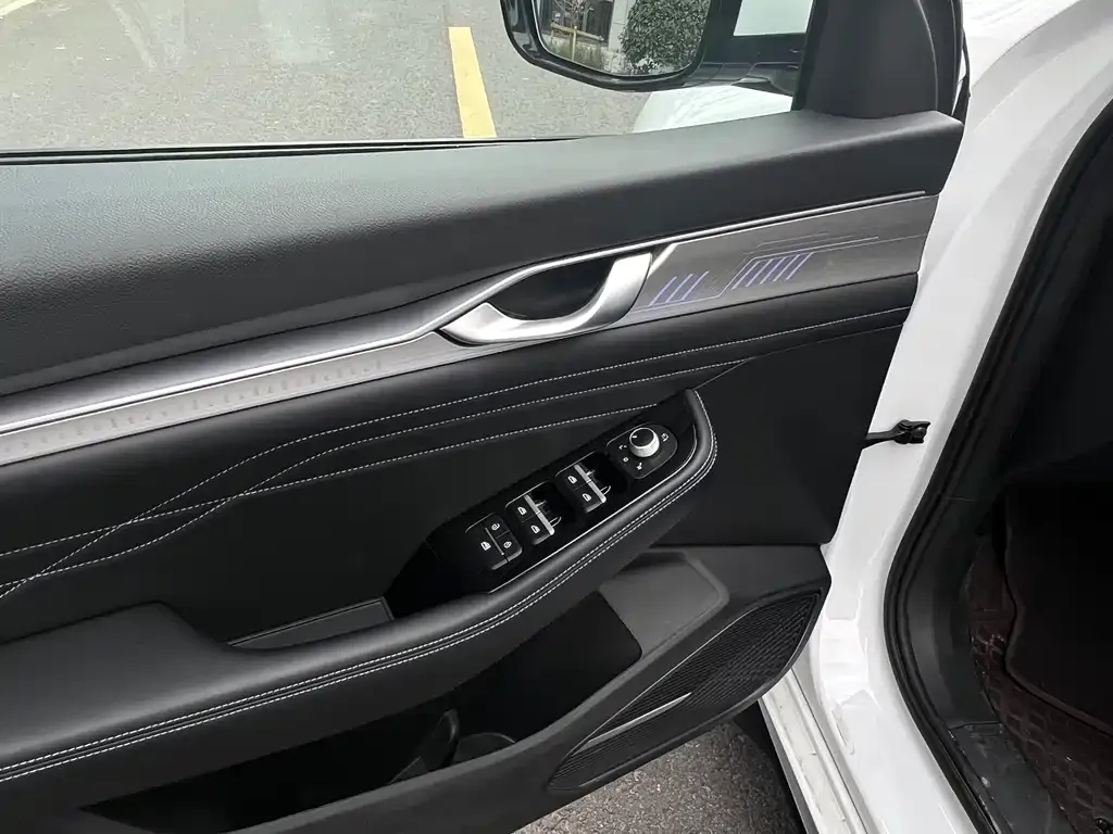 Geely Xingrui 2025 из CN, фото 8