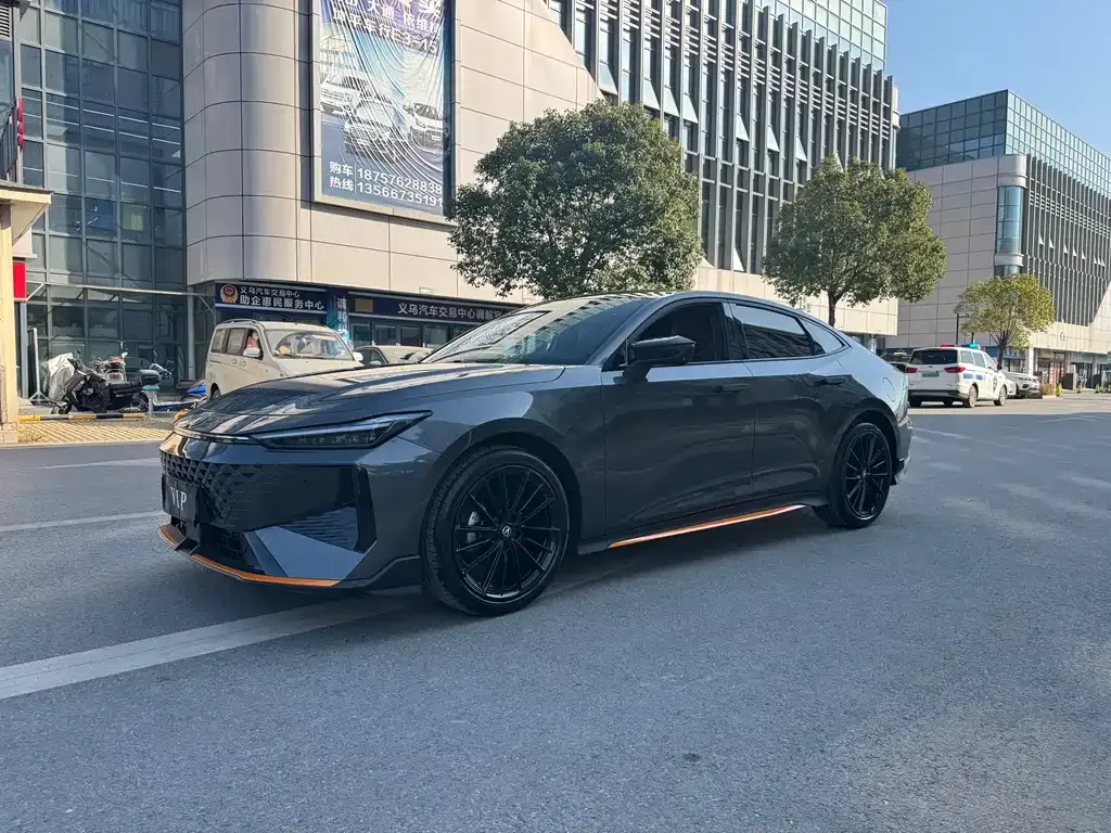 Changan UNI-V 2025 из CN, фото 1