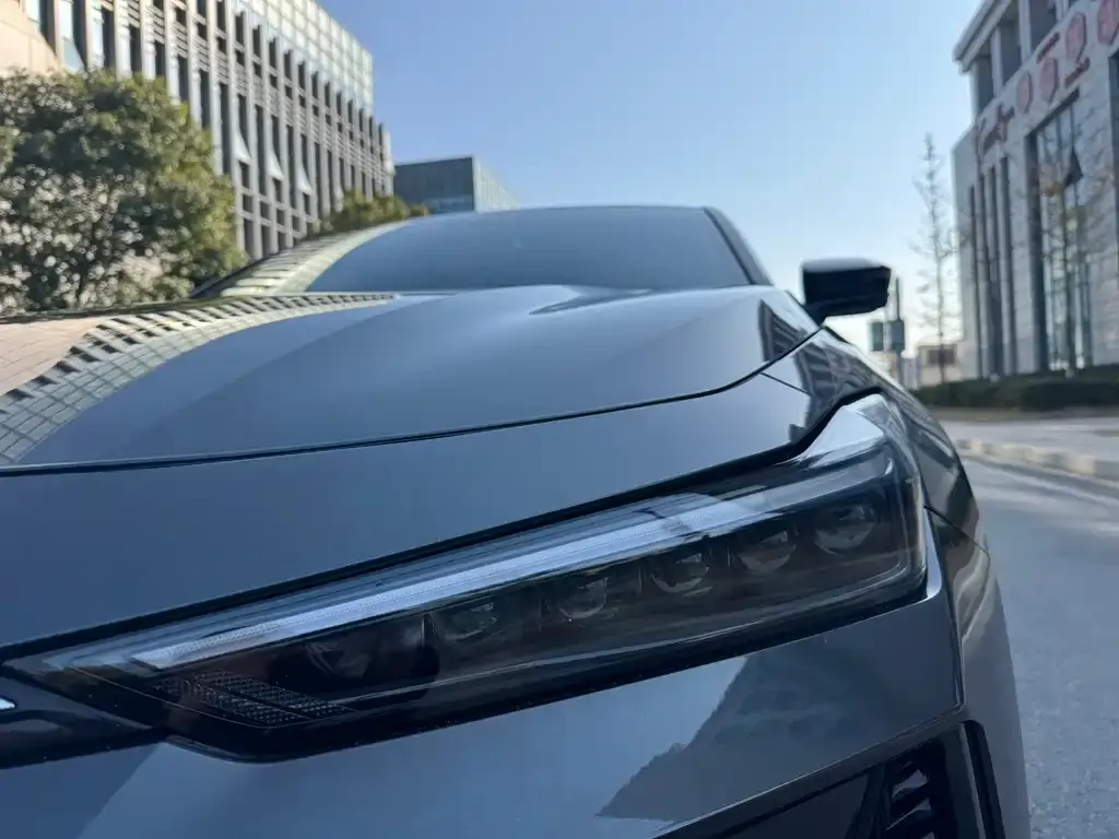 Changan UNI-V 2025 из CN, фото 2