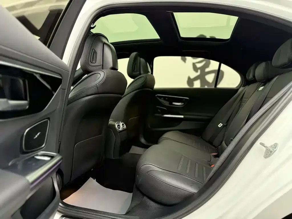 Mercedes-Benz C-Class 2023 из CN, фото 5