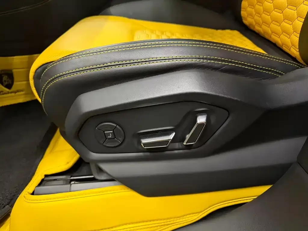 Lamborghini Urus 2022 из CN, фото 10